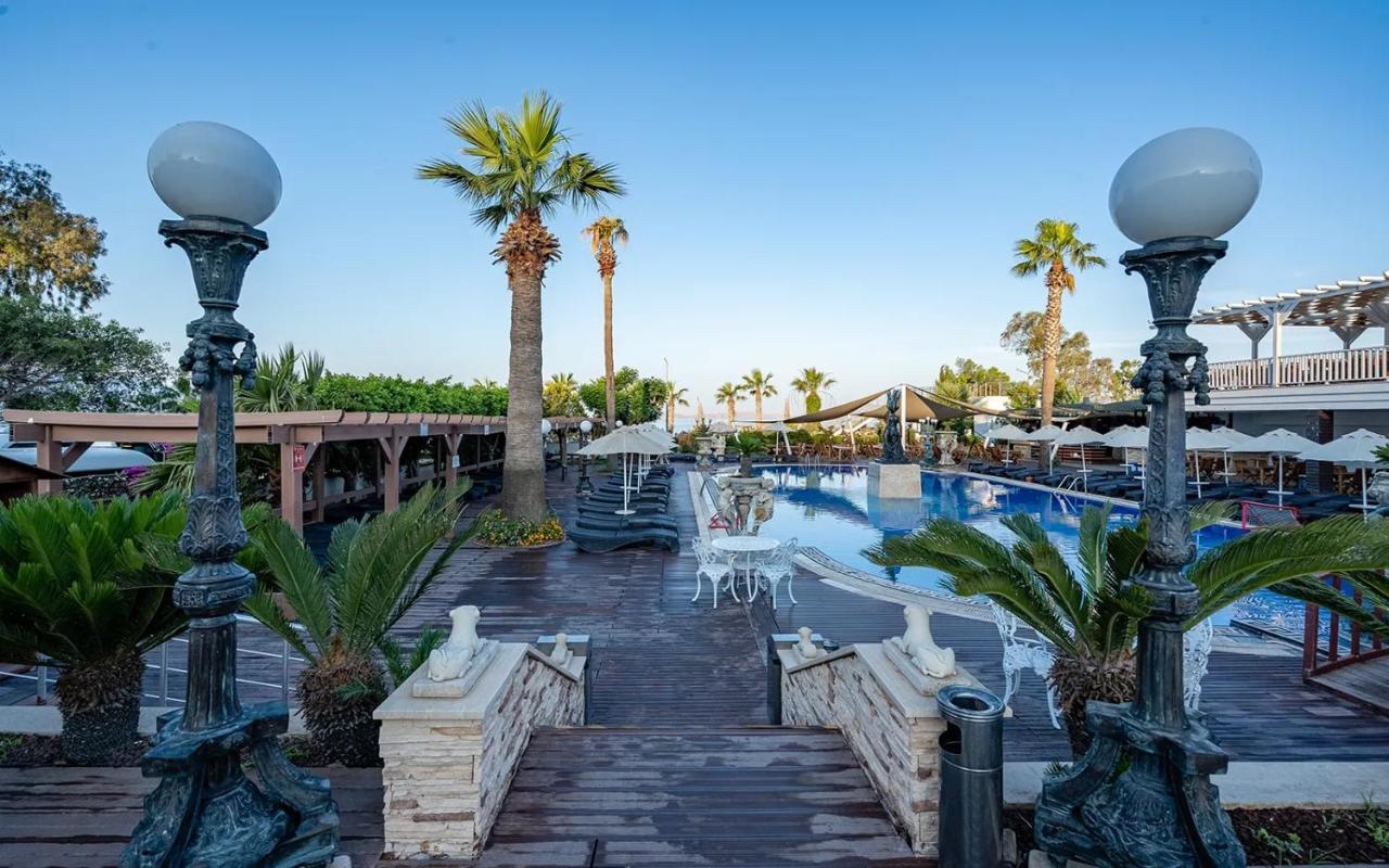 Golden Beach Resort & Spa Bodrum Buitenkant foto